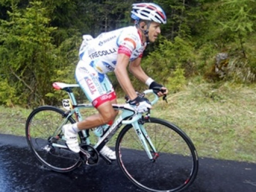 Bianchi out in front on Giro’s highest mountains