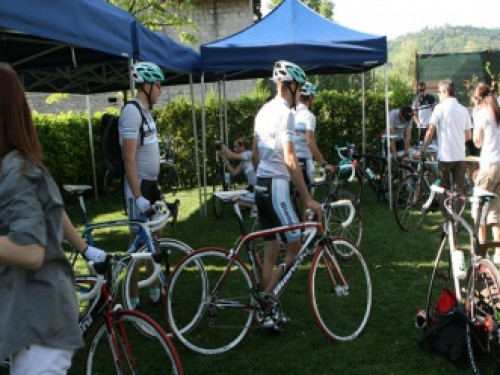 13-country journalists at “Bianchi Press Event”